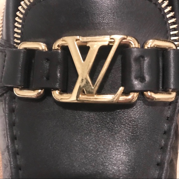 SOLD*****Louis Vuitton Oxford Loafers - Picture 2 of 8